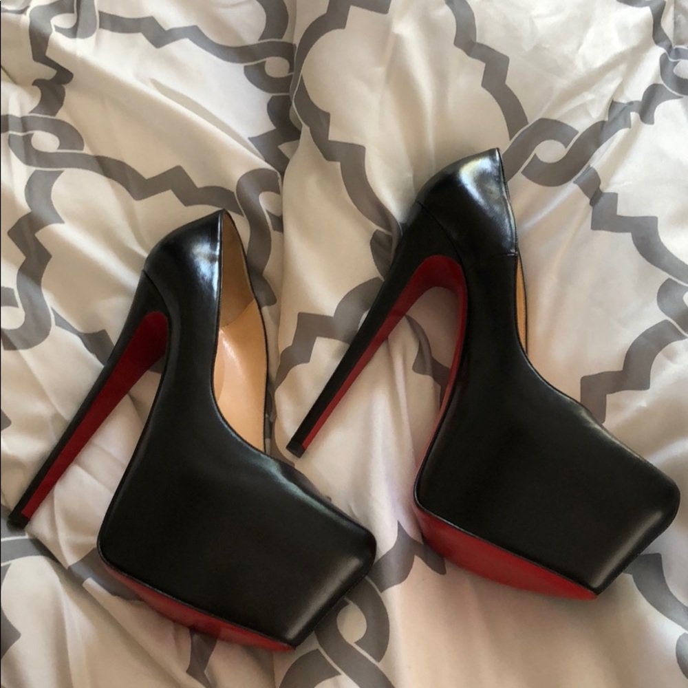 Louboutin Daffodile